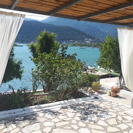 Appartement Geni Bay 2 *